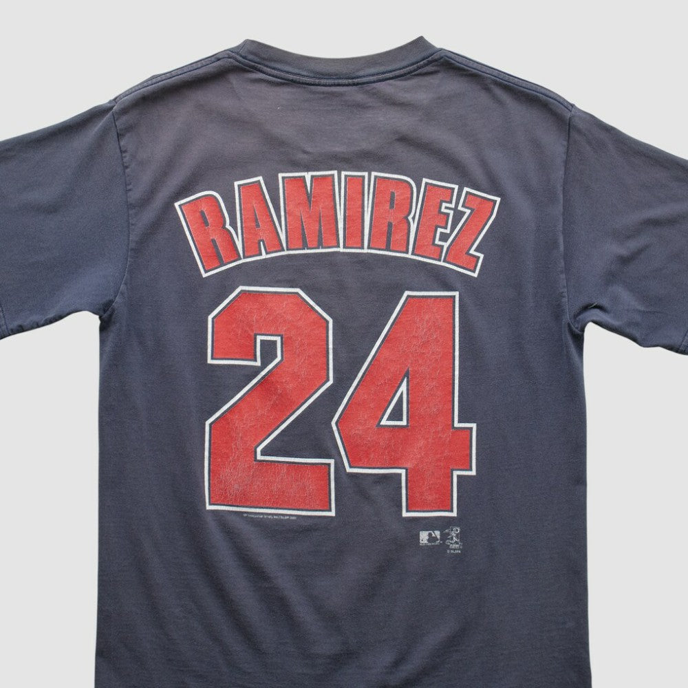 Boston Red Sox 2000s T-shirt | MLB Near me