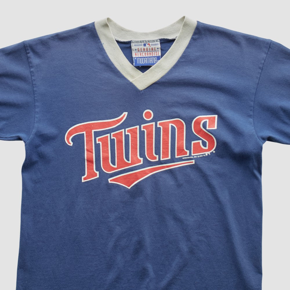 Minnesota Twins MLB Genuine Merchandise 90s T-shirt | MLB Outlet
