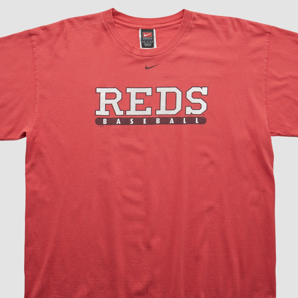 Cincinnati Reds Nike 2000s T-shirt | MLB New