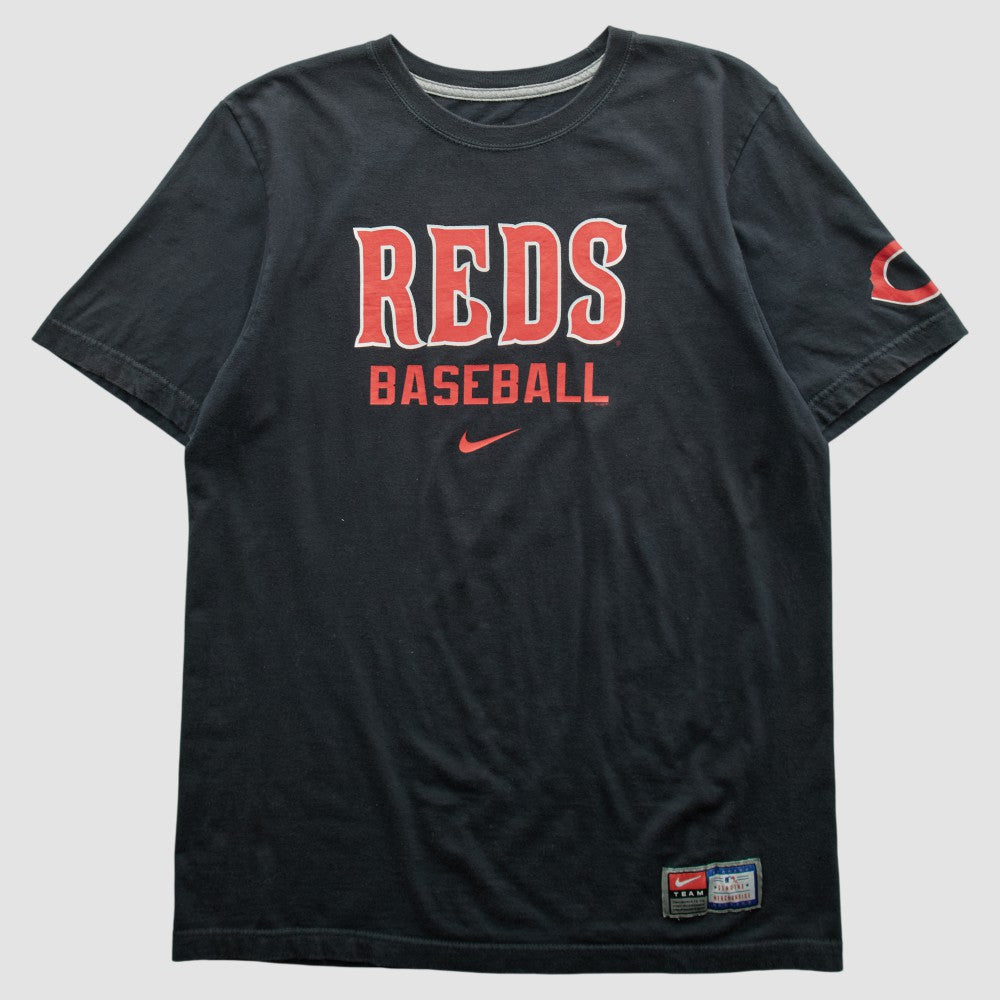 Cincinnati Reds Nike 2010s T-shirt | MLB Outlet