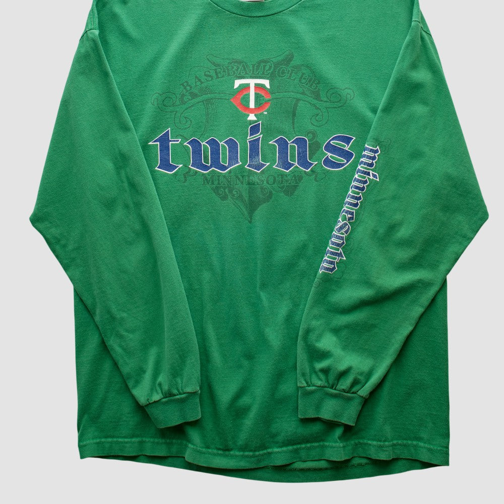 Minnesota Twins Genuine Merchandise 2000s Long Sleeve T-shirt | MLB Sale