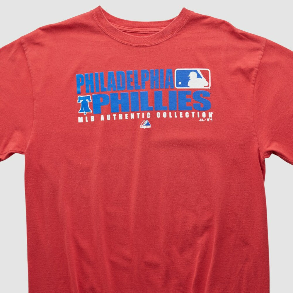 Philadelphia Phillies Majestic 2000s T-shirt | MLB Near me