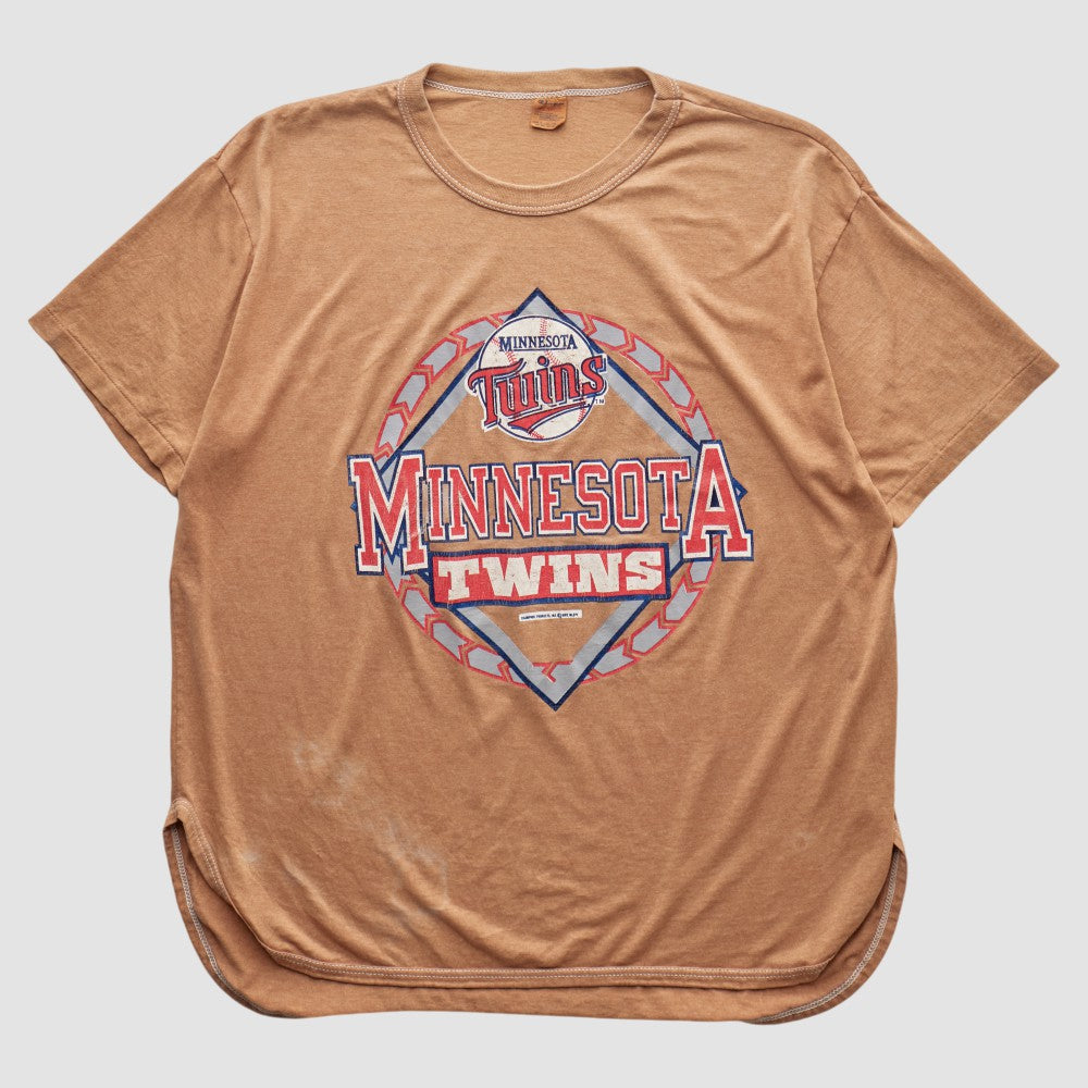 Minnesota Twins Champion 90s T-shirt | MLB Shop