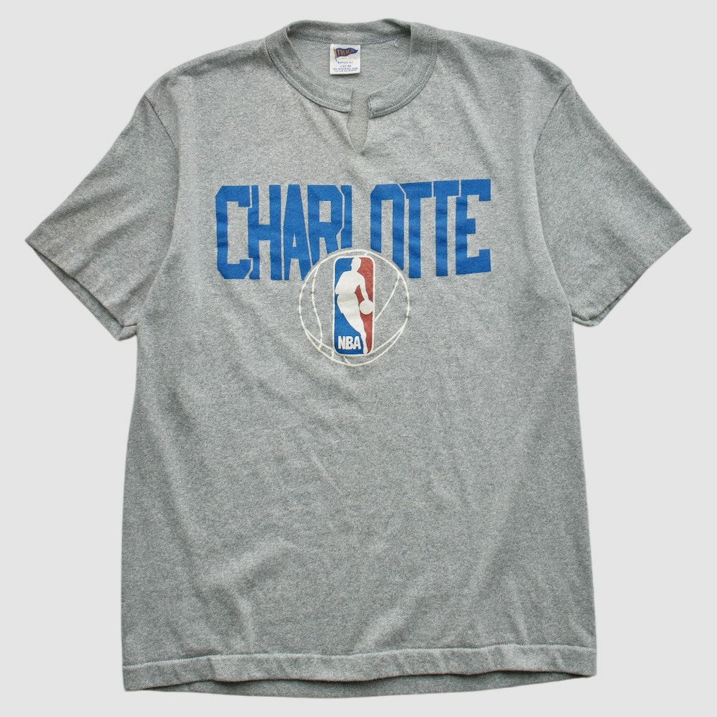 Charlotte Hornets Trench 90s T-shirt Online
