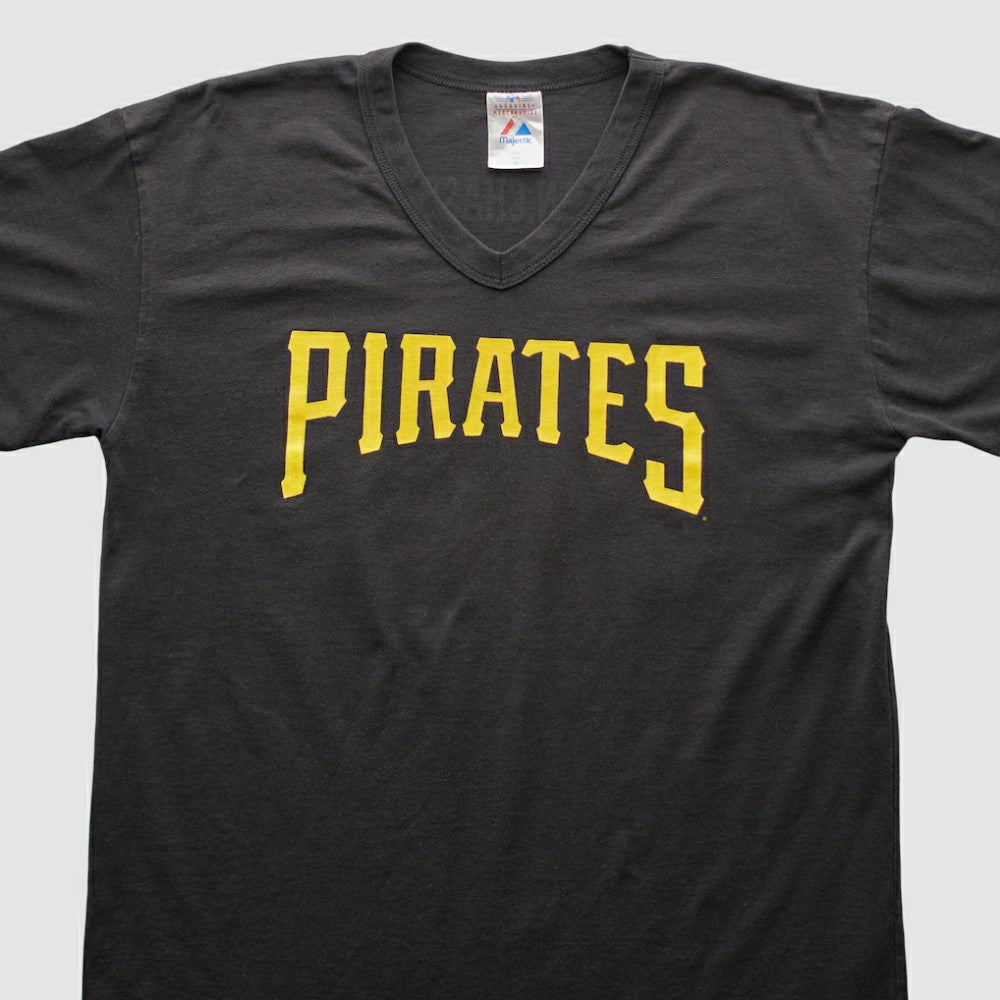 Pittsburgh Pirates Majestic 2000s T-shirt | MLB New