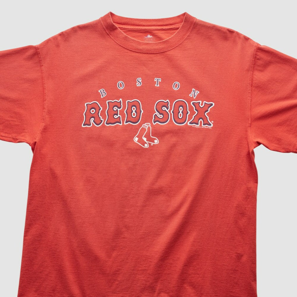 Boston Red Sox Genuine Merchandise 2000s T-shirt | MLB Near me