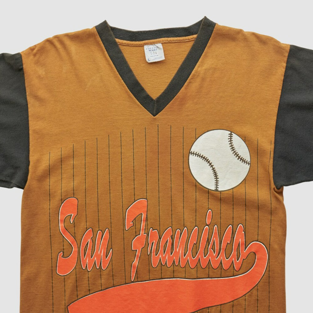 San Francisco Giants College Ware 90s T-shirt | MLB On Sale