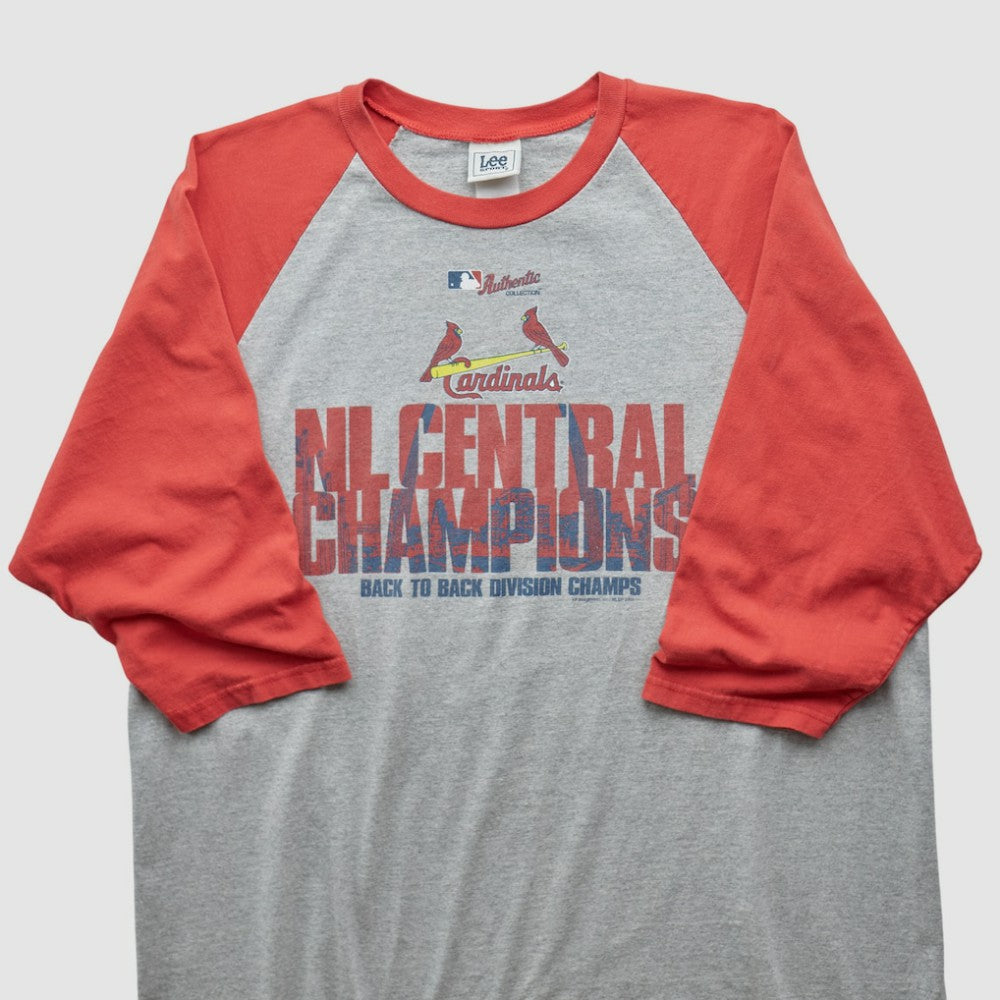 St. Louis Cardinals Lee Apparel 2000s T-shirt | MLB Online