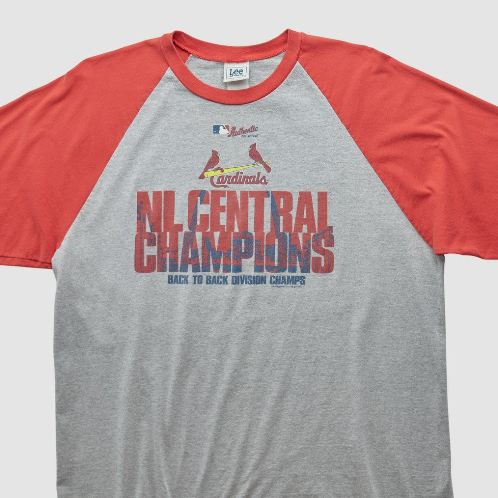 St. Louis Cardinals Lee Apparel 2000s T-shirt | MLB Online