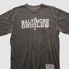 Baltimore Orioles Majestic 2000s T-shirt | MLB Shop