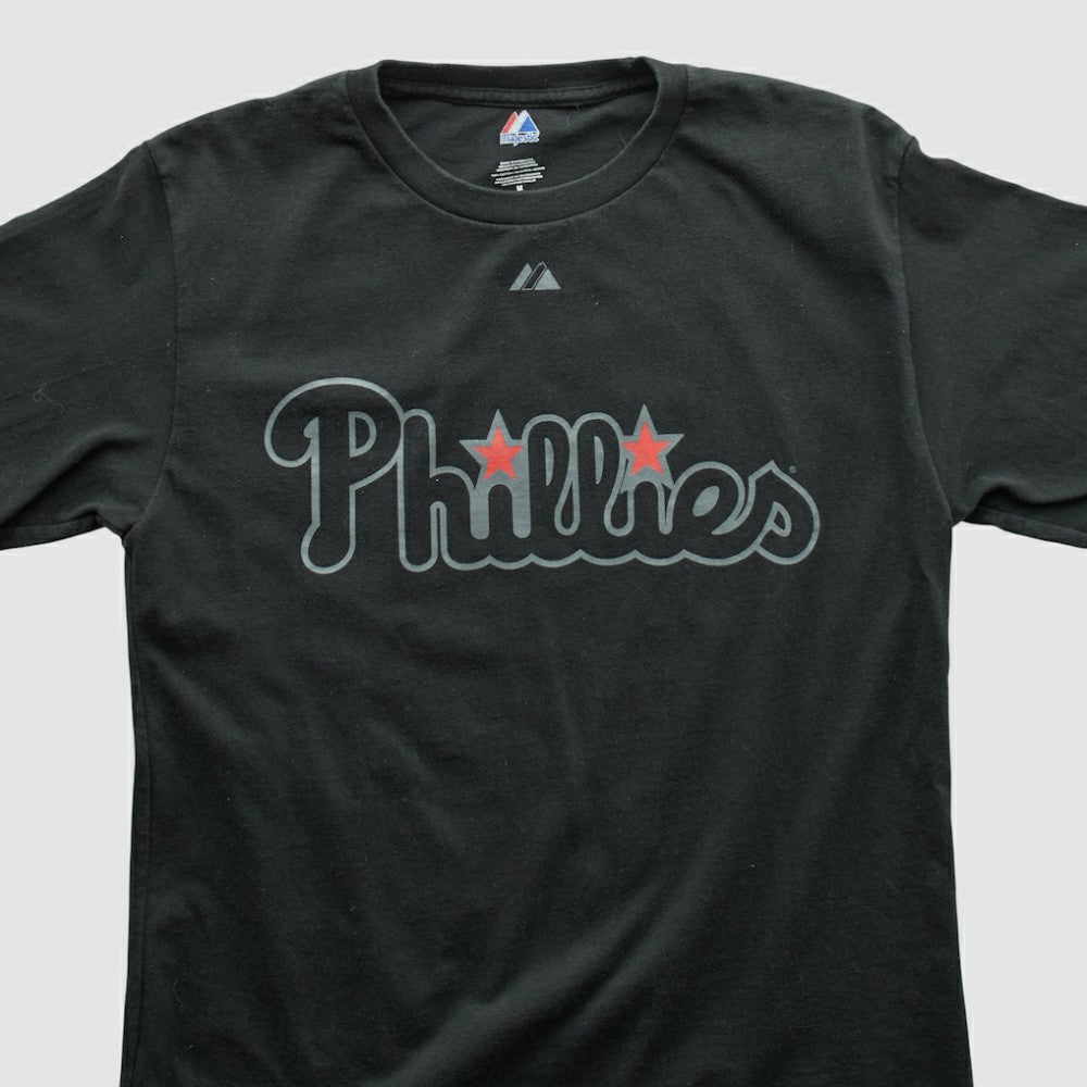 Philadelphia Phillies Majestic 2000s T-shirt | MLB For sale
