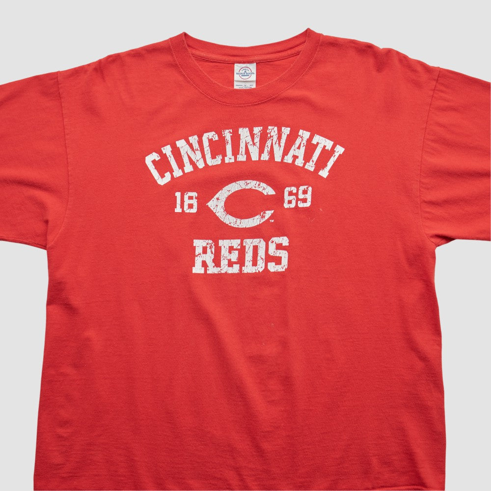 Cincinnati Reds Delta 2010s T-shirt | MLB Discount