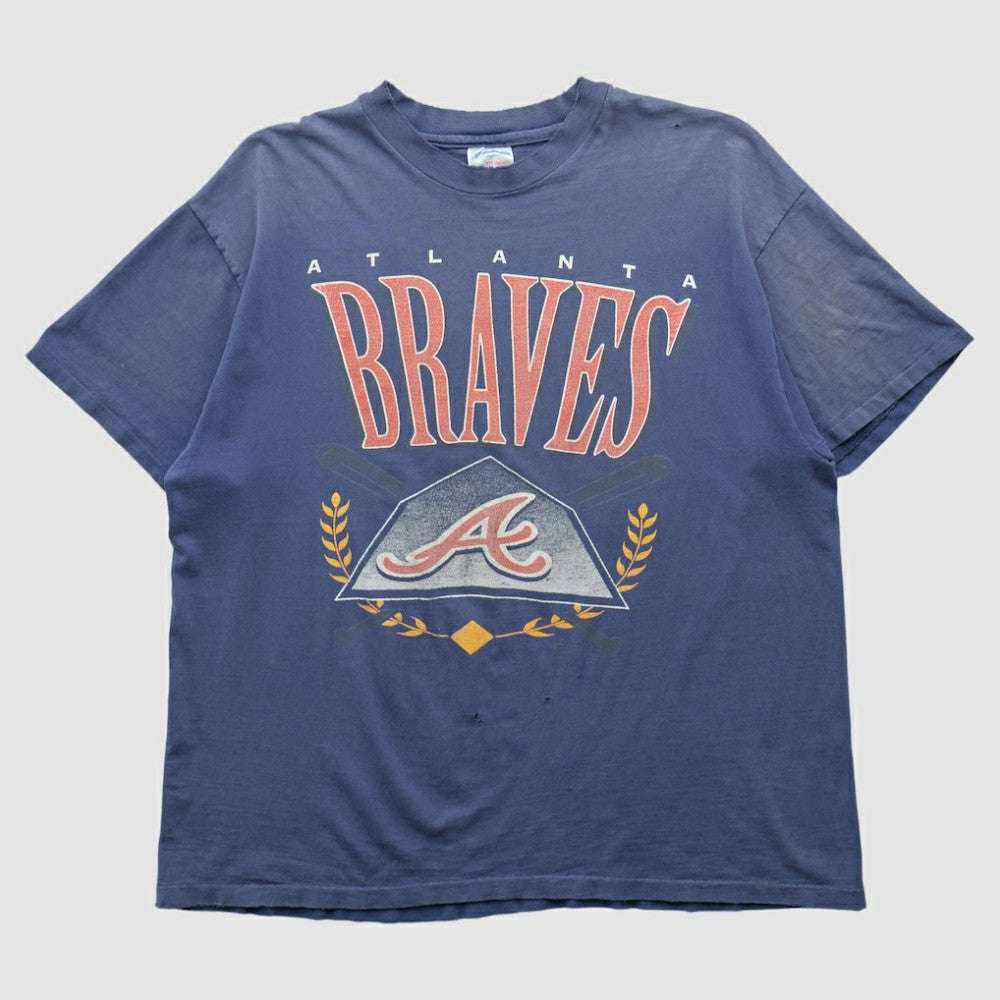 Atlanta Braves Hanes 90s T-shirt | MLB Shop