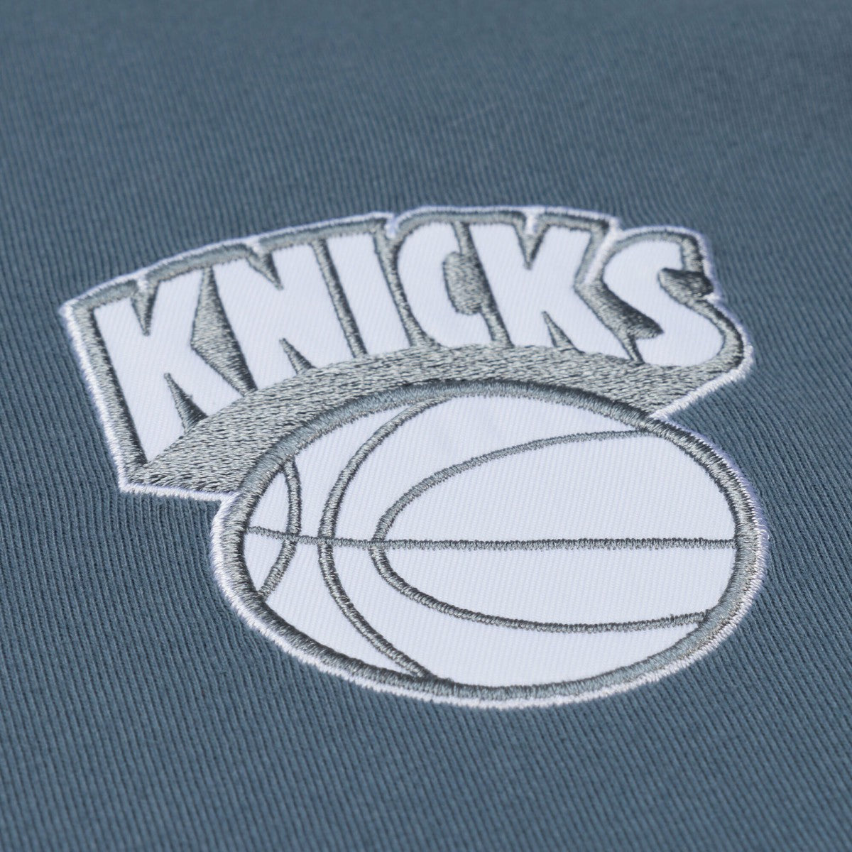 New York Knicks Thunderstorm T-Shirt Online
