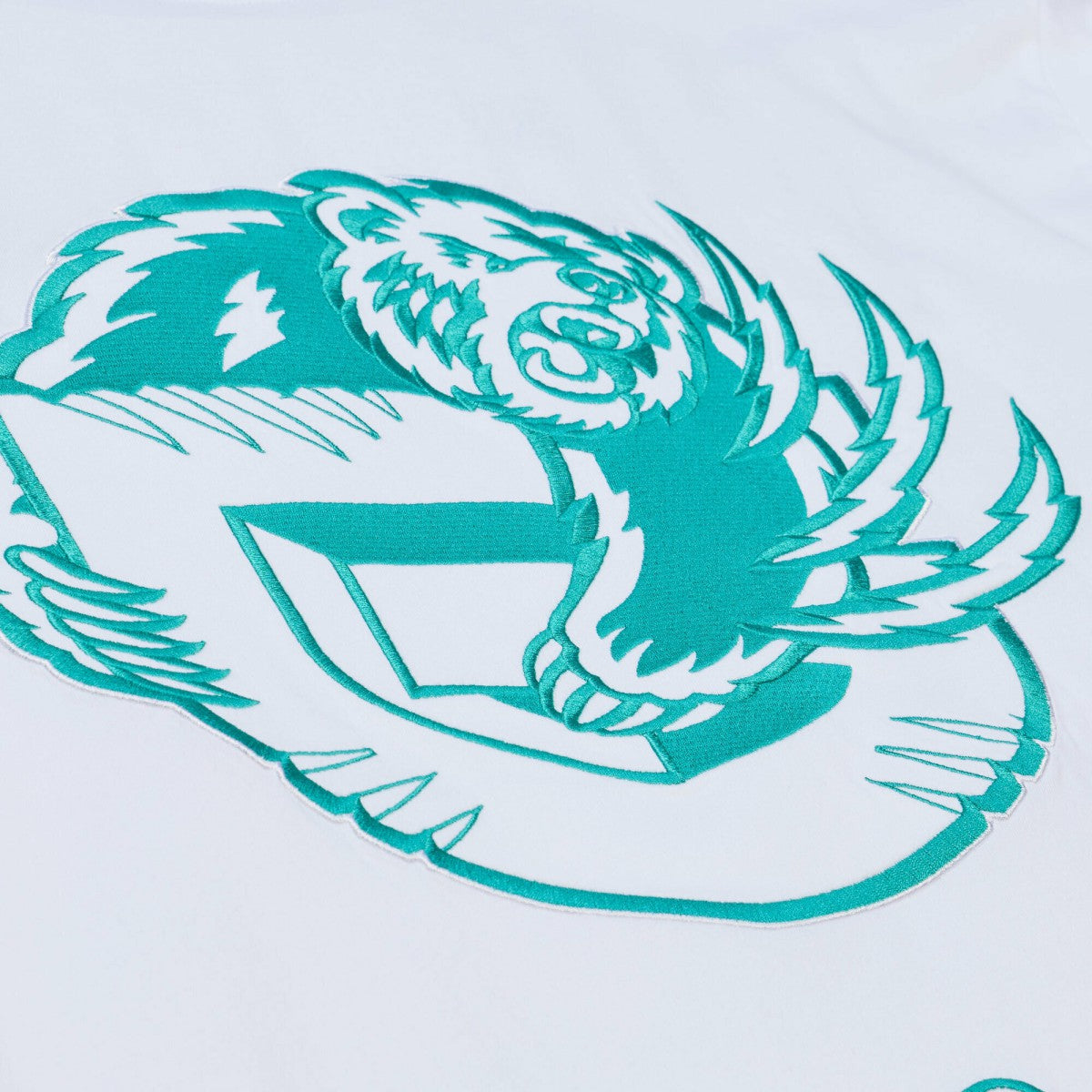 Memphis Grizzlies Arctic T-Shirt Discount