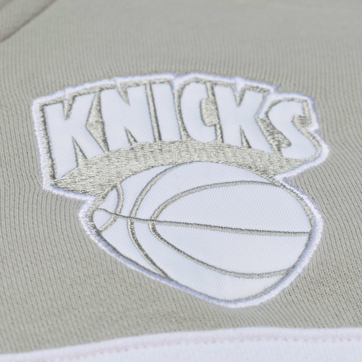 New York Knicks Thunderstorm Head Coach Quarter-Zip Jacket Outlet