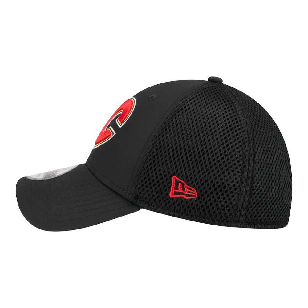 Calgary Flames New Era Logo 39THIRTY Flex Hat Outlet