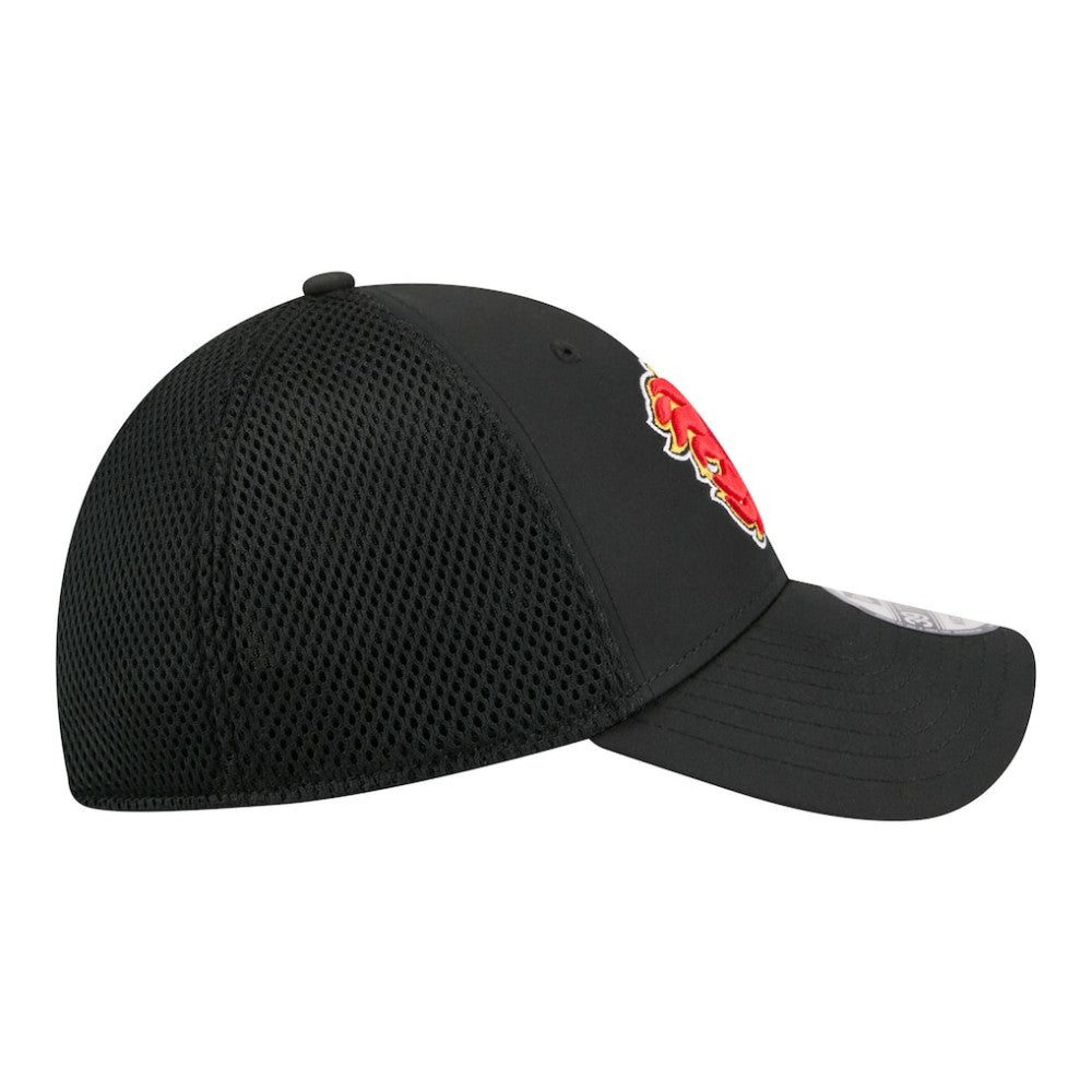 Calgary Flames New Era Logo 39THIRTY Flex Hat Outlet