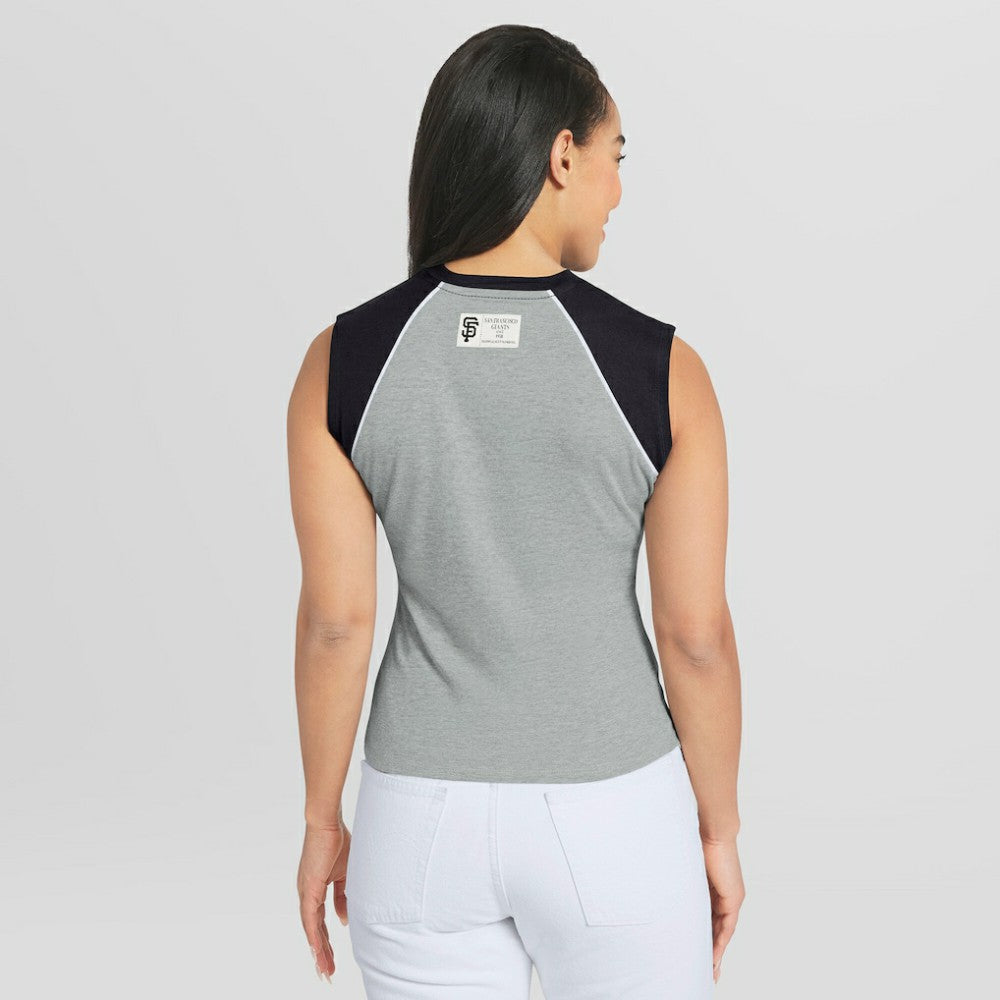 San Francisco Giants WEAR by Erin Andrews Women's Cropped Raglan Tank Top | MLB US