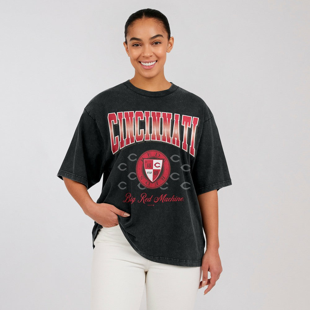 Cincinnati Reds WEAR by Erin Andrews Women's Oversized Boyfriend T-Shirt | MLB Outlet