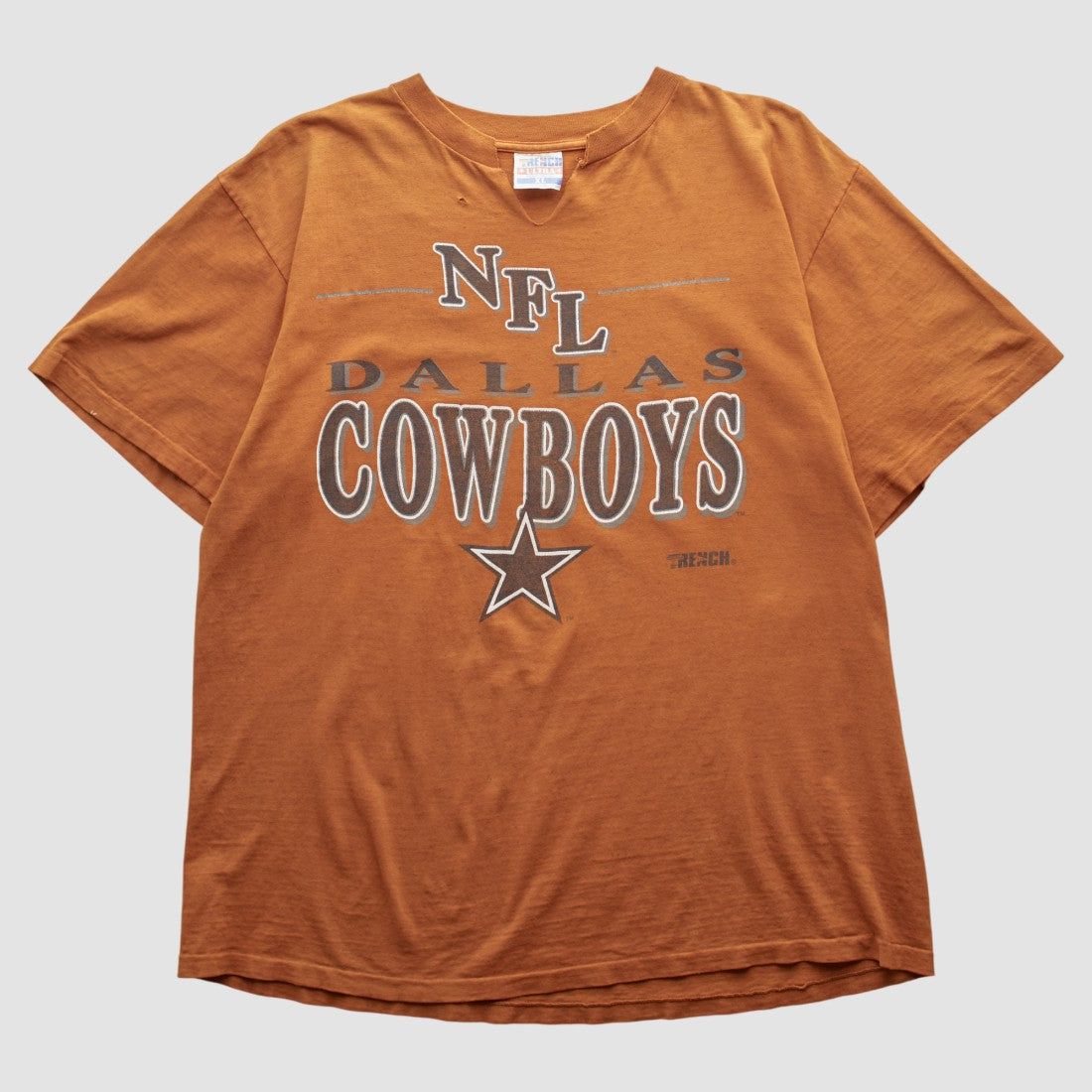Dallas Cowboys Fanatics Trench 90s T-shirt