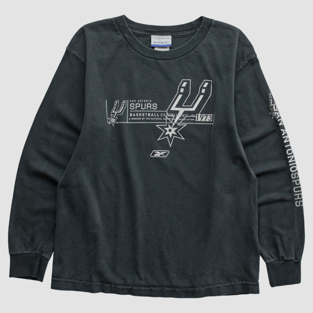 San Antonio Spurs Reebok 2000s Long Sleeve T-shirt On Sale