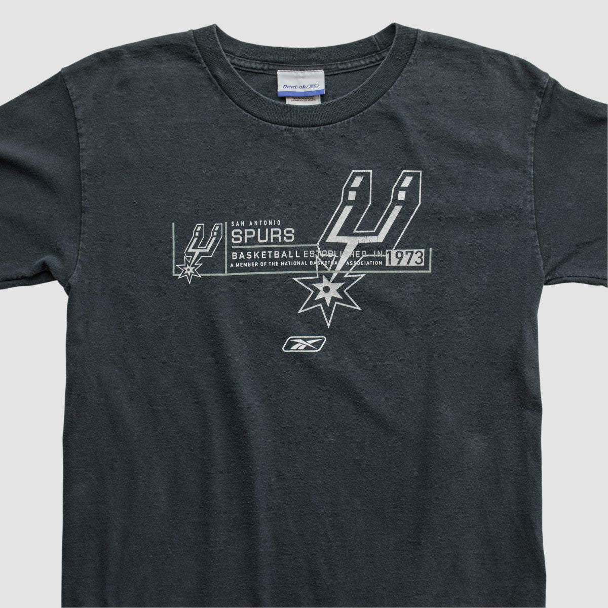 San Antonio Spurs Reebok 2000s Long Sleeve T-shirt On Sale