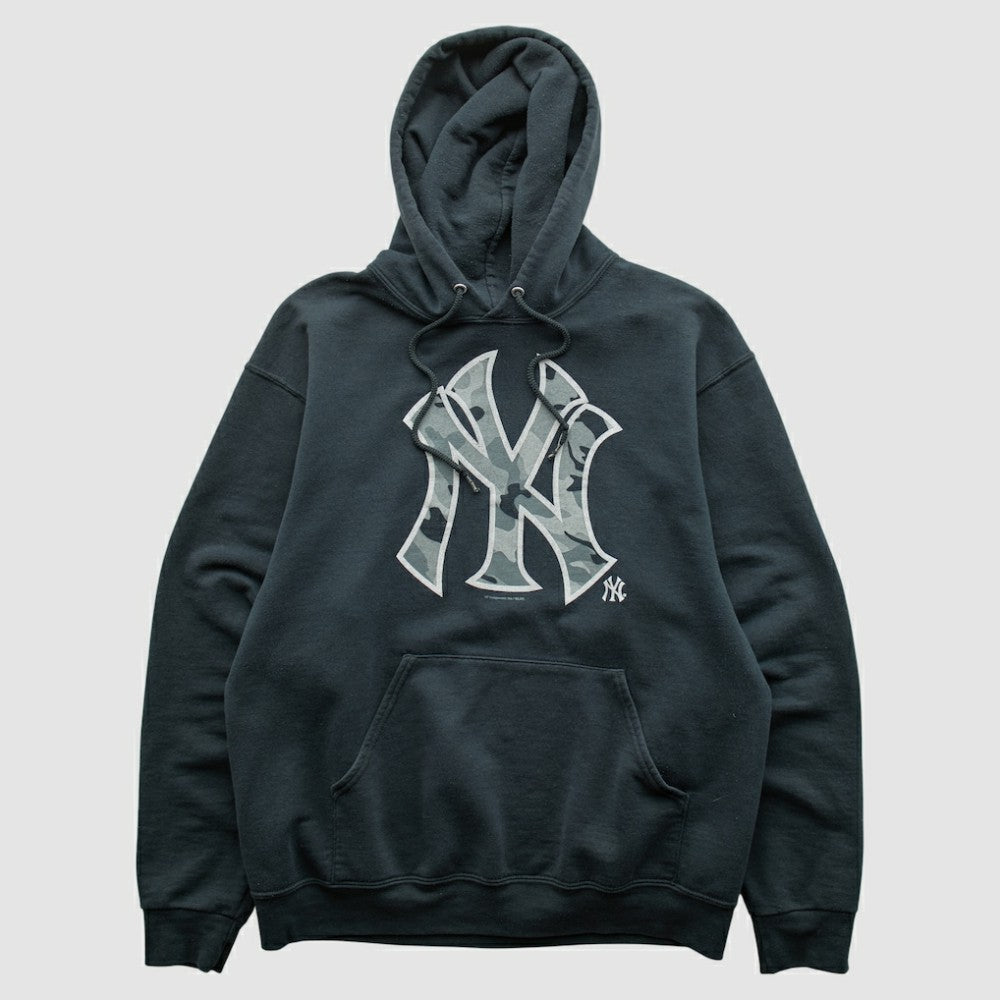 New York Yankees Genuine Merchandise 2010s Hooded Pullover Sweatshirt | MLB New
