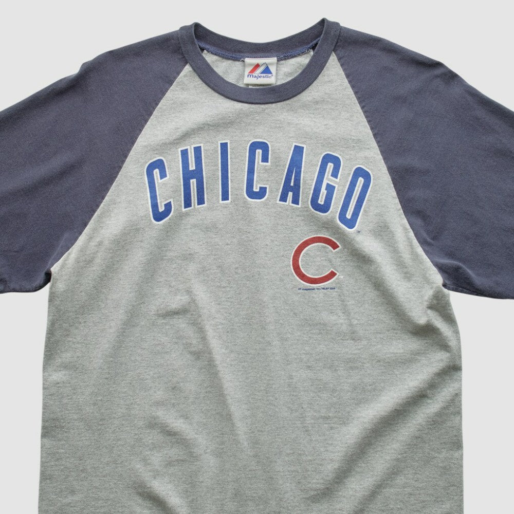 Chicago Cubs Majestic 2000s T-shirt | MLB Discount