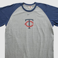 Minnesota Twins Nike 2000s T-shirt | MLB On Sale