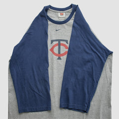 Minnesota Twins Nike 2000s T-shirt | MLB On Sale