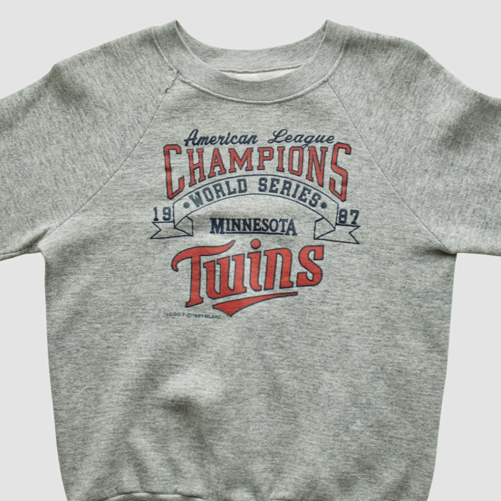 Minnesota Twins 1987 Pullover Sweatshirt | MLB Outlet