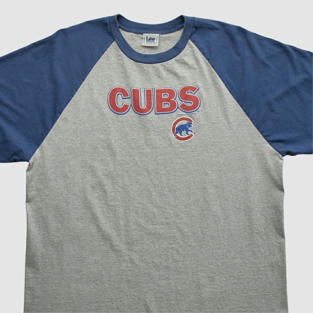 Chicago Cubs Lee Apparel 2000s T-shirt | MLB Outlet