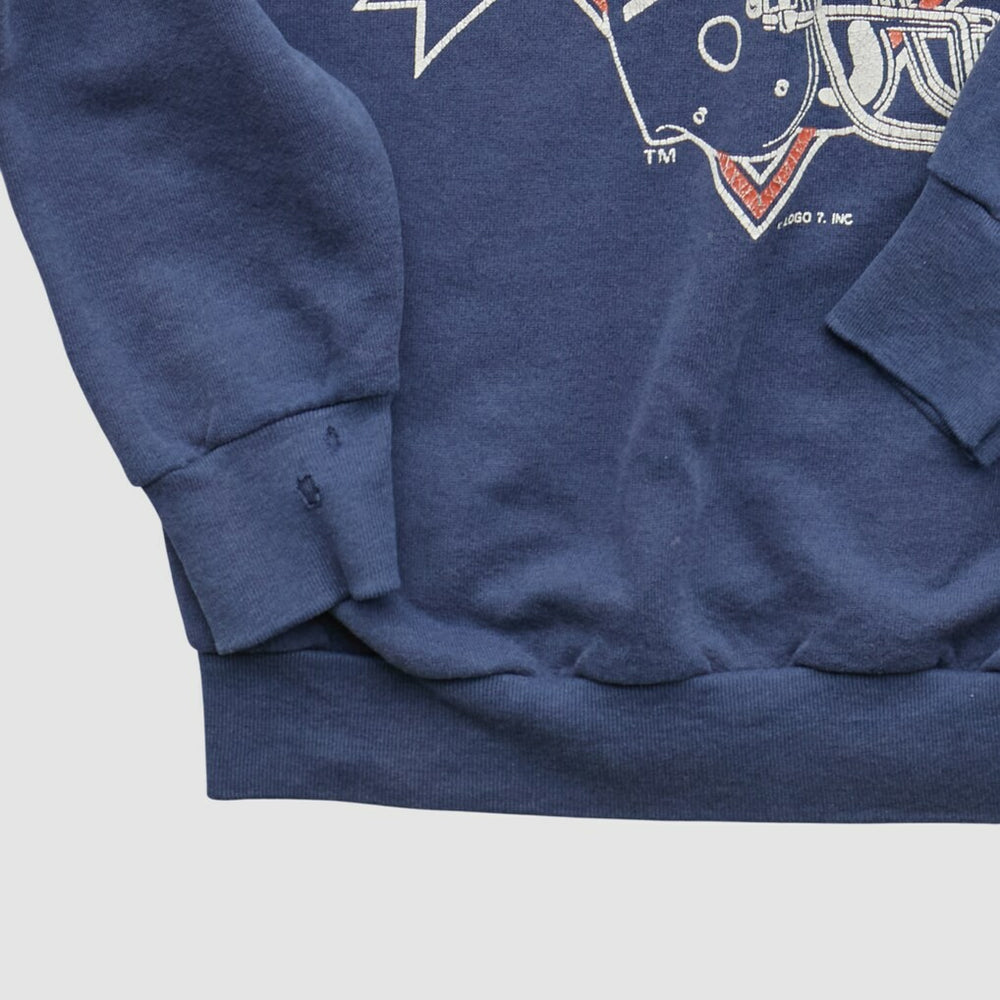 New York Giants Fanatics Logo Athletic 90s Pullover Sweatshirt