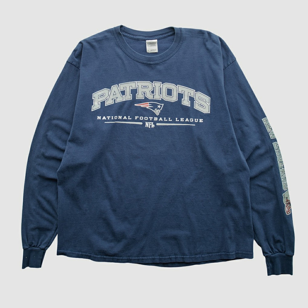 New England Patriots Fanatics Gildan 2000s Long Sleeve T-shirt