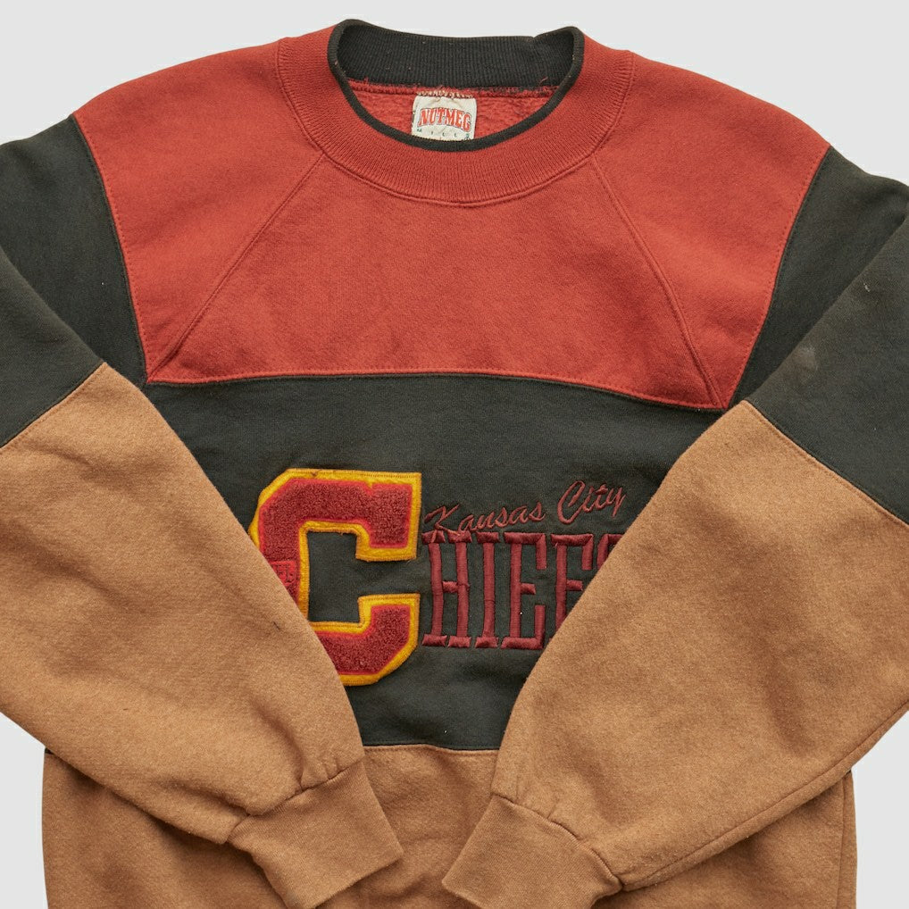 Kansas City Chiefs Fanatics Nutmeg Mills 90s Pullover Sweatshirt