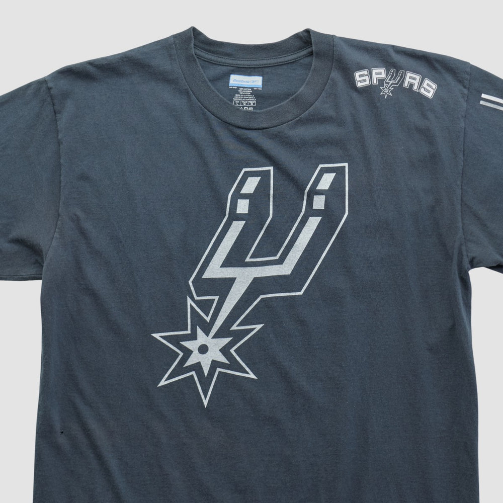 San Antonio Spurs Reebok 2000s T-shirt On Sale