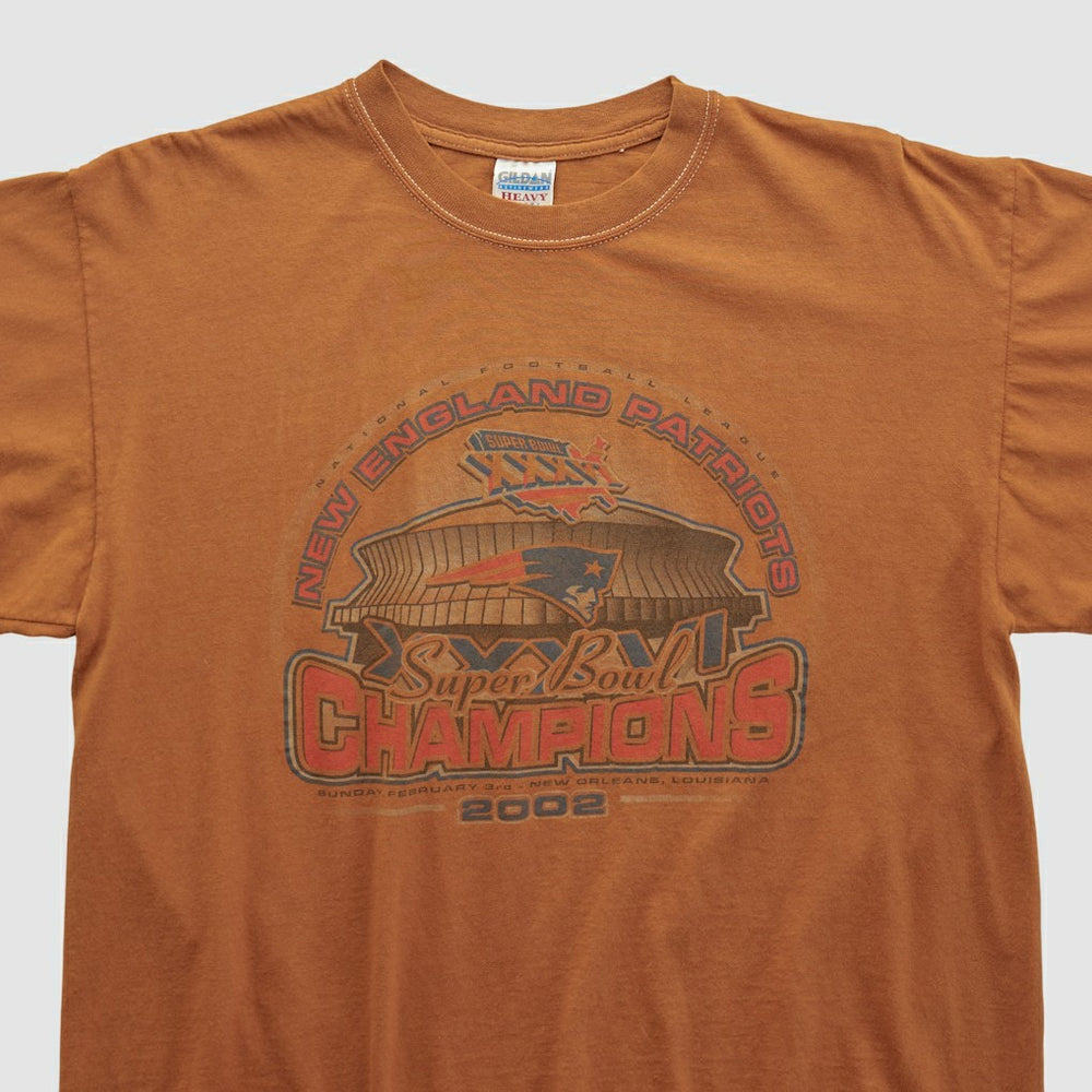 New England Patriots Fanatics Super Bowl XXXVI Gildan 2002 T-shirt