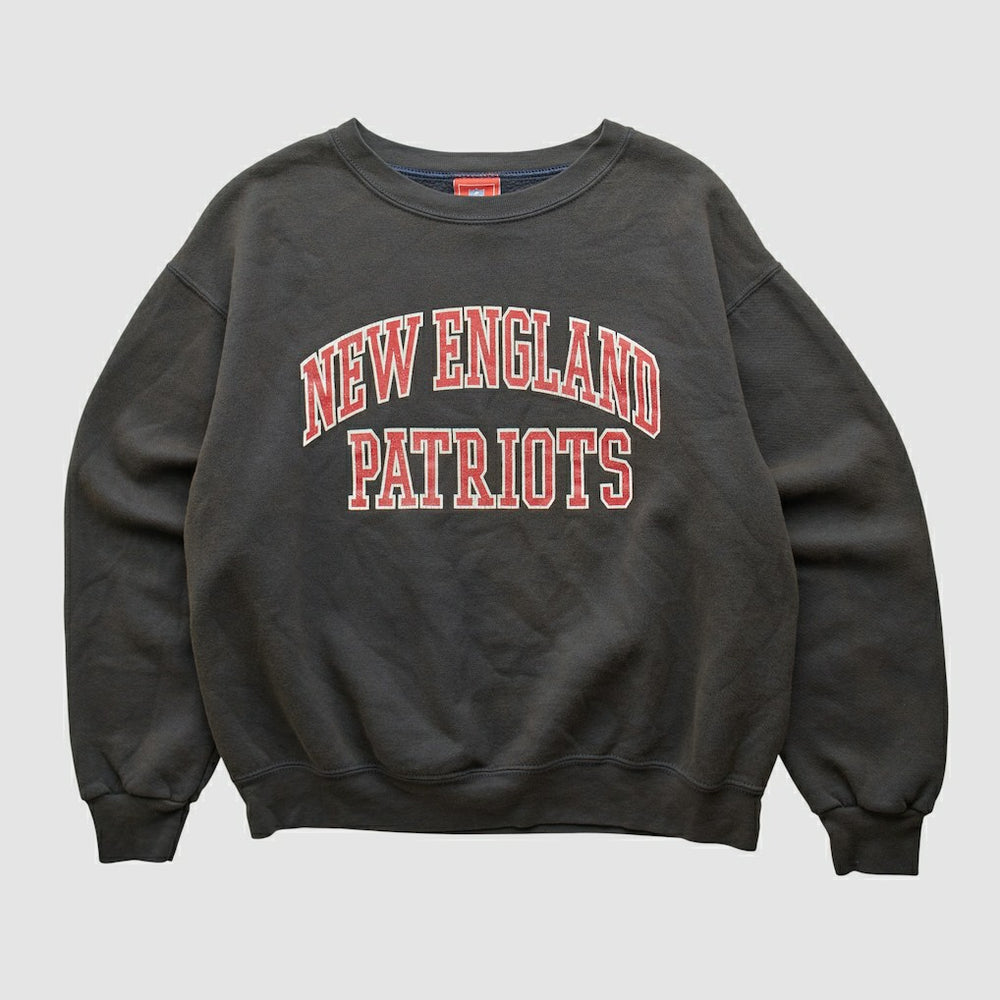 New England Patriots Fanatics NFL 2000s Pullover Sweatshirt