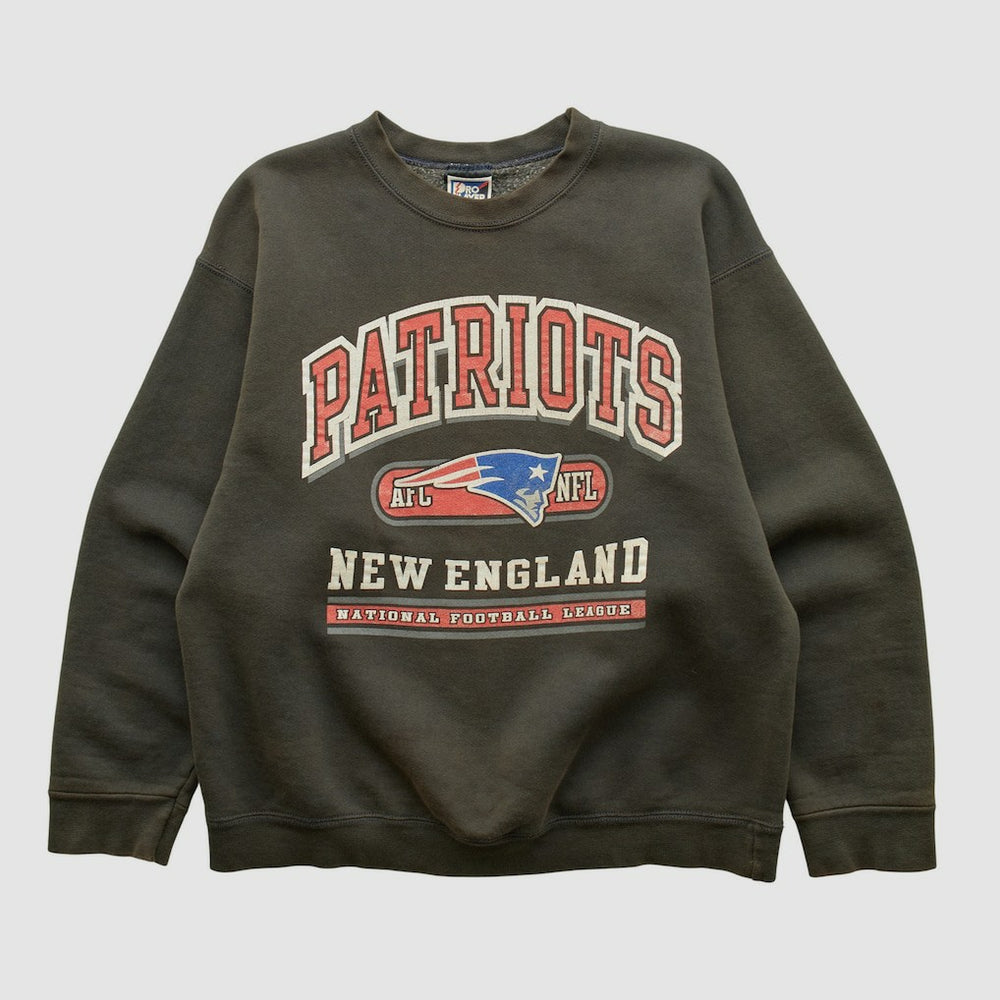 New England Patriots Fanatics Pro Player 90s Pullover Sweatshirt