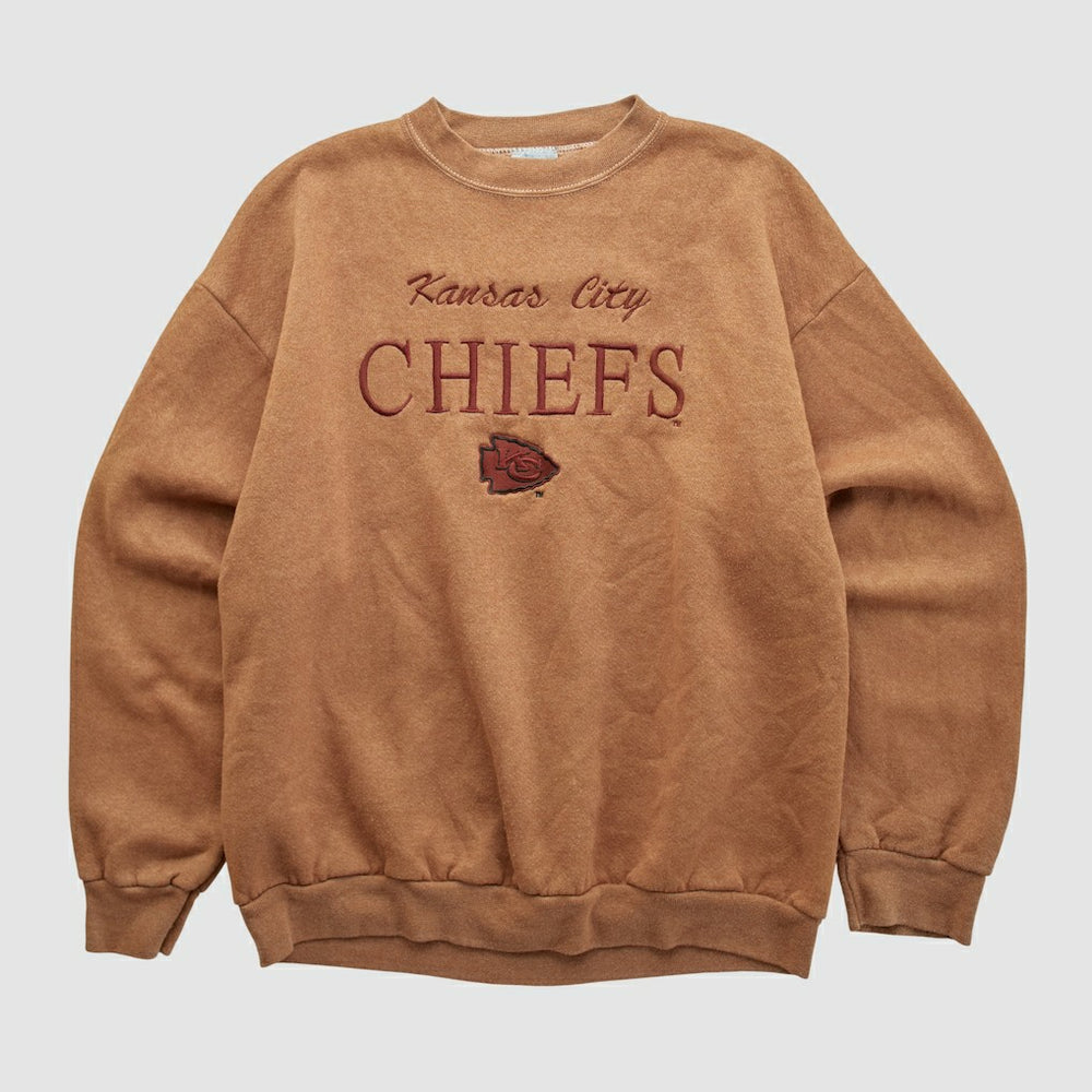 Kansas City Chiefs Fanatics Logo 7 90s Pullover Sweatshirt