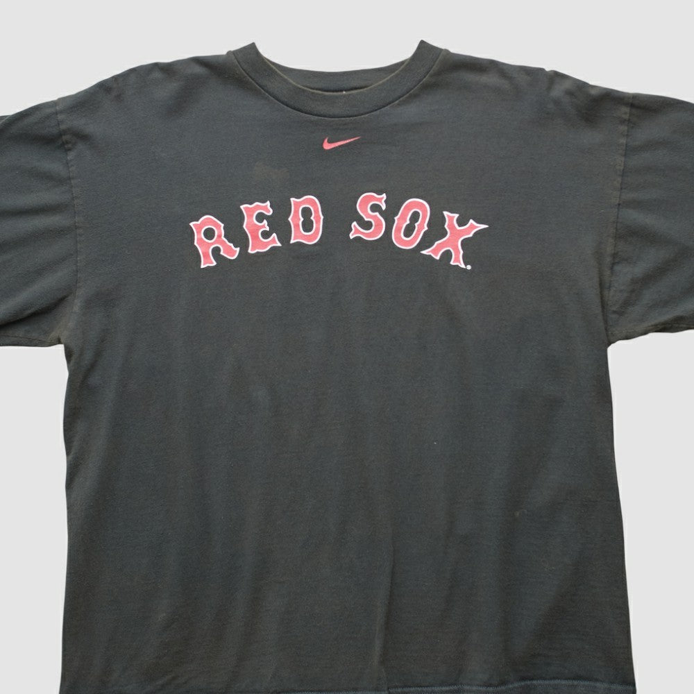 Boston Red Sox Nike 2000s Long Sleeve T-shirt | MLB Outlet