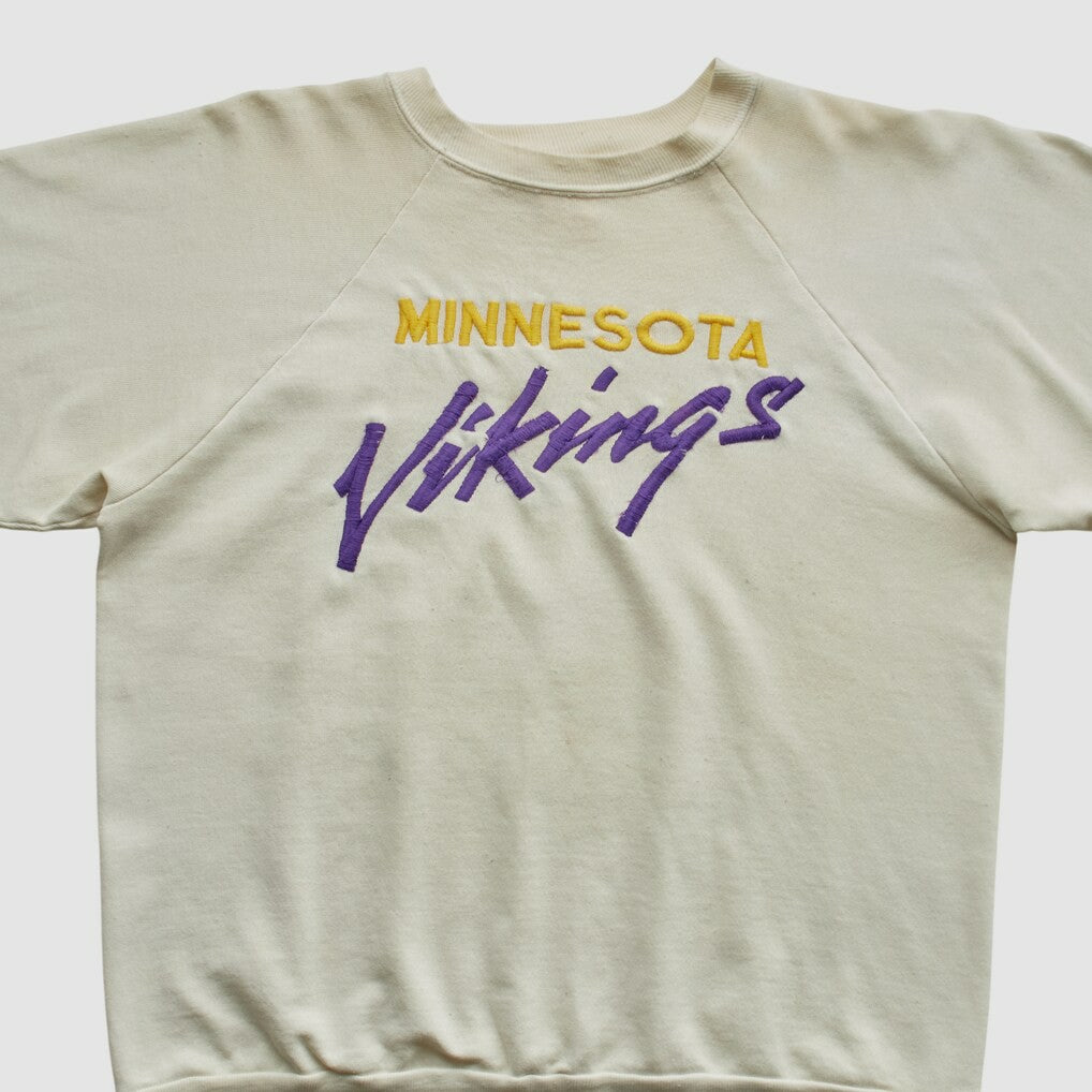 Minnesota Vikings Fanatics Logo 7 80s Pullover Sweatshirt