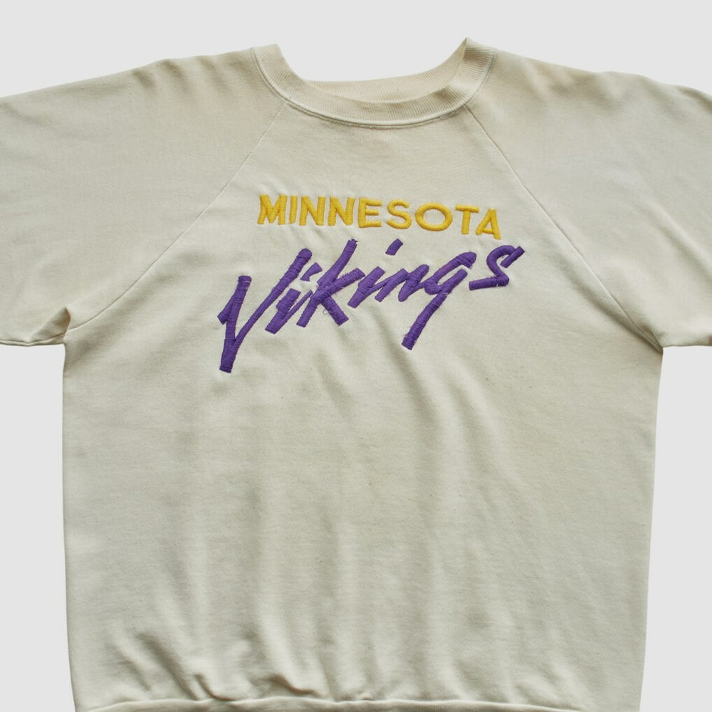 Minnesota Vikings Fanatics Logo 7 80s Pullover Sweatshirt