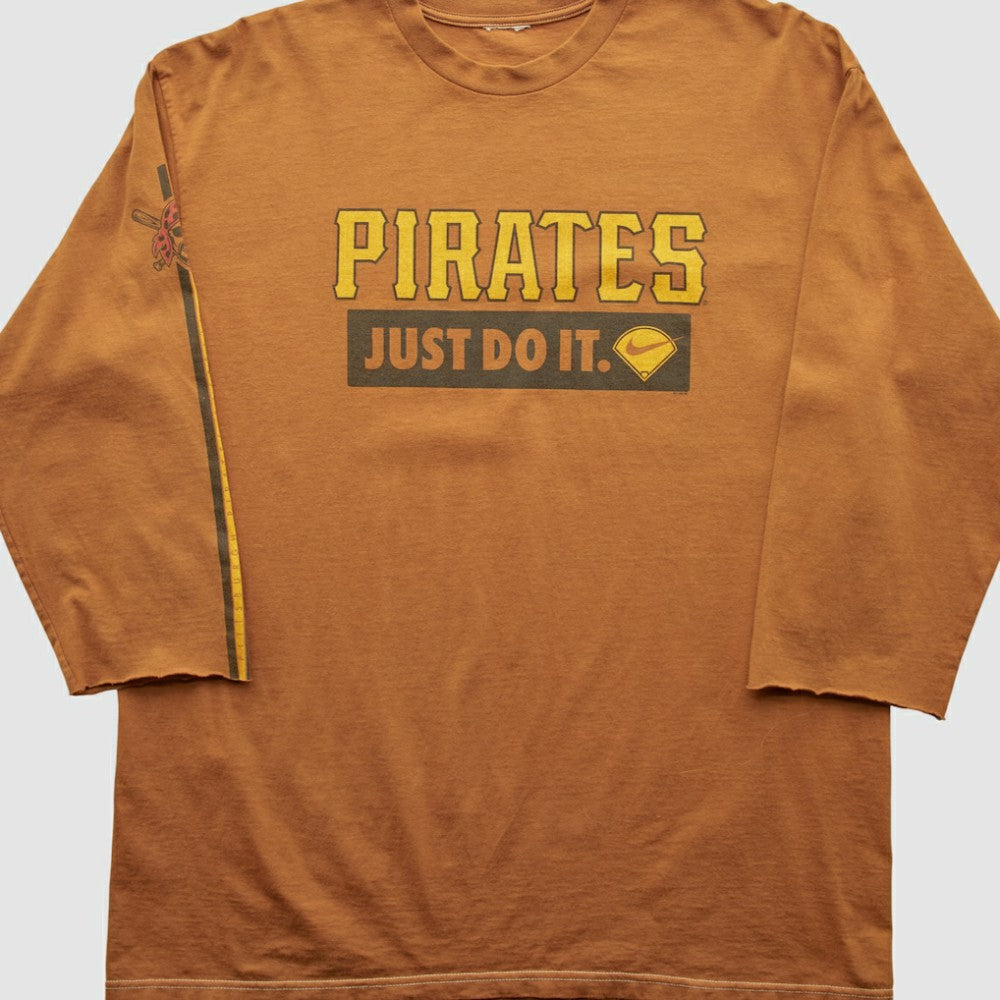 Pittsburgh Pirates 2000s T-shirt | MLB Discount