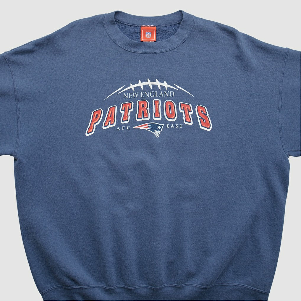 New England Patriots Fanatics NFL 2000s Pullover Sweatshirt