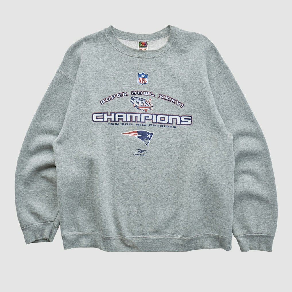 New England Patriots Fanatics Super Bowl XXXVI Fruit of The Loom 2002 Pullover Sweatshirt
