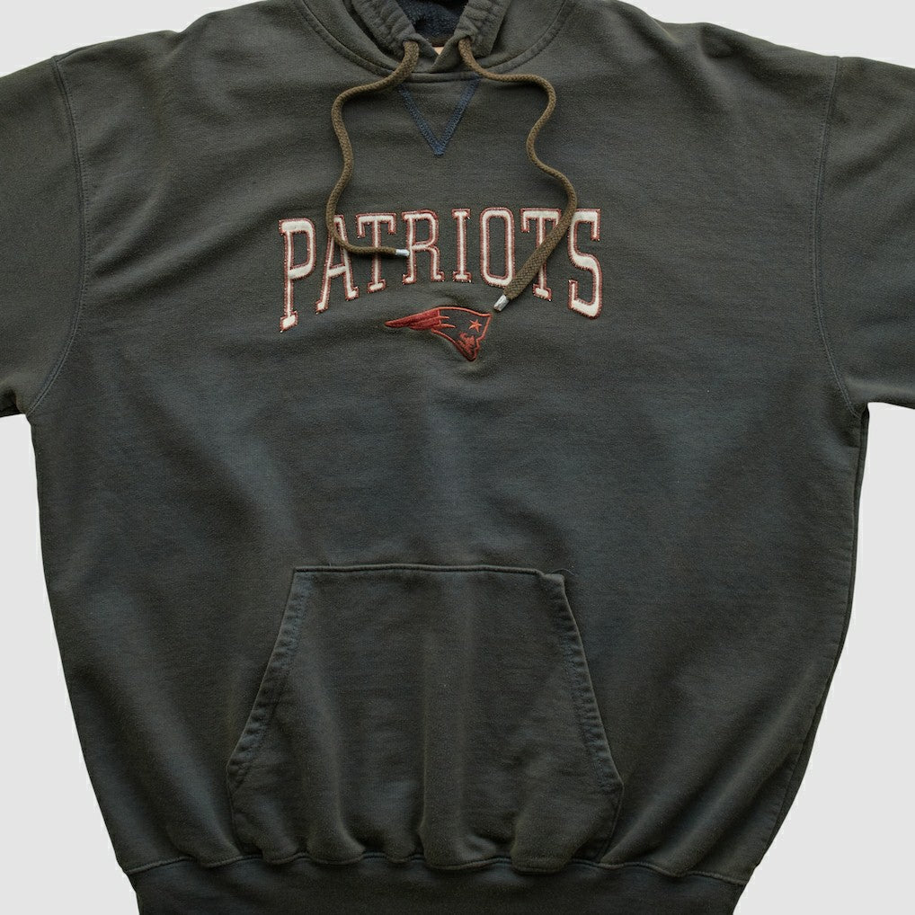 New England Patriots Fanatics NFL 2000s Hooded Pullover Sweatshirt