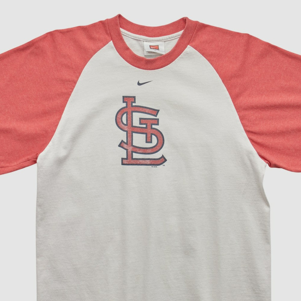 St. Louis Cardinals Nike 2000s T-shirt | MLB Shop