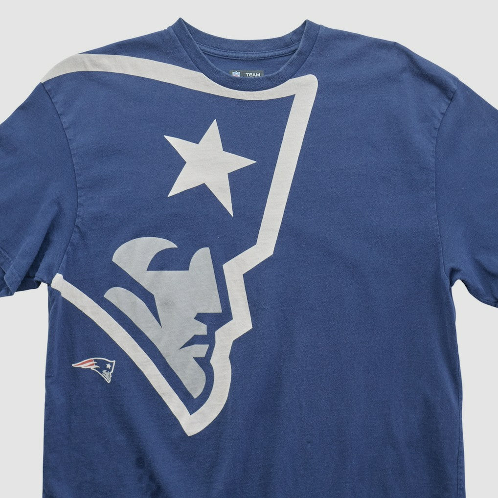 New England Patriots Fanatics NFL 2000s T-shirt